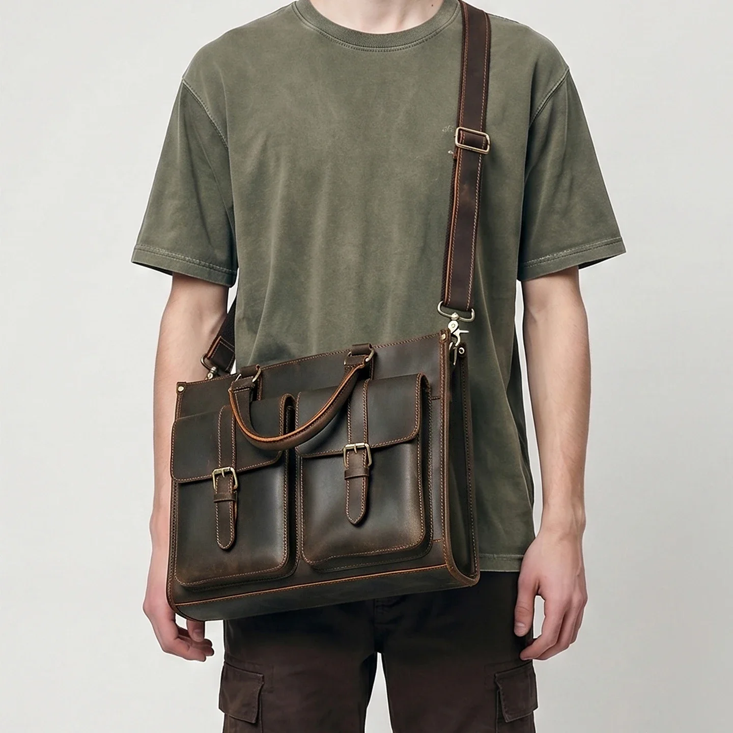 حقيبة كتف رجالية من الجلد الطب - مراجعة Leather Work Laptop Bag وسعره