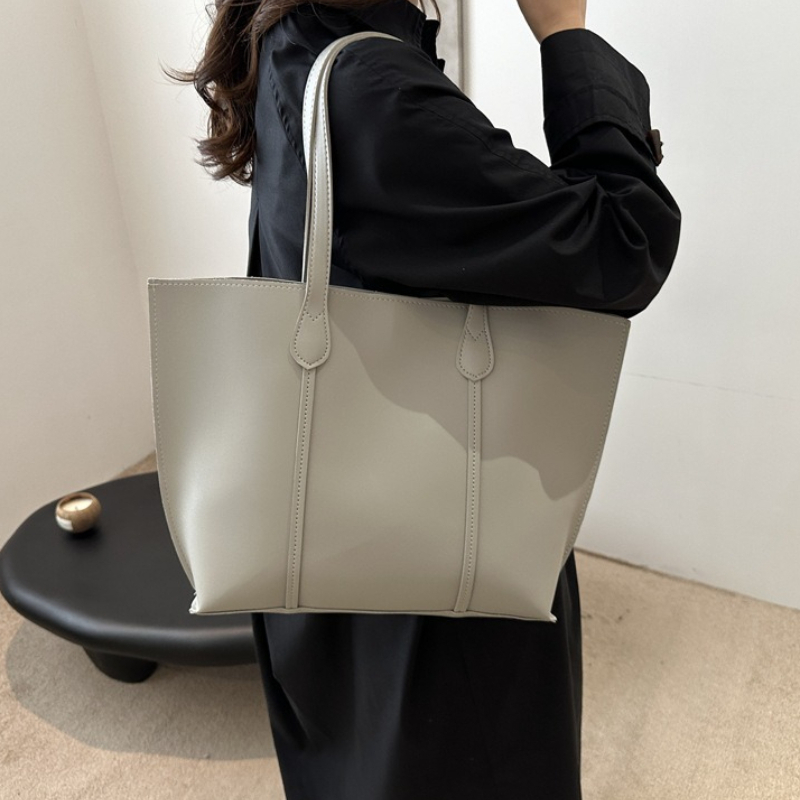 حقيبة كتف من الجلد الصناعي بتص - مراجعة Leather Work Laptop Bag وسعره
